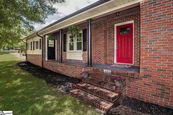 Easley, SC 29640,301 Richard Street