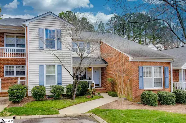 40 Wood Pointe Drive, Greenville, SC 29615