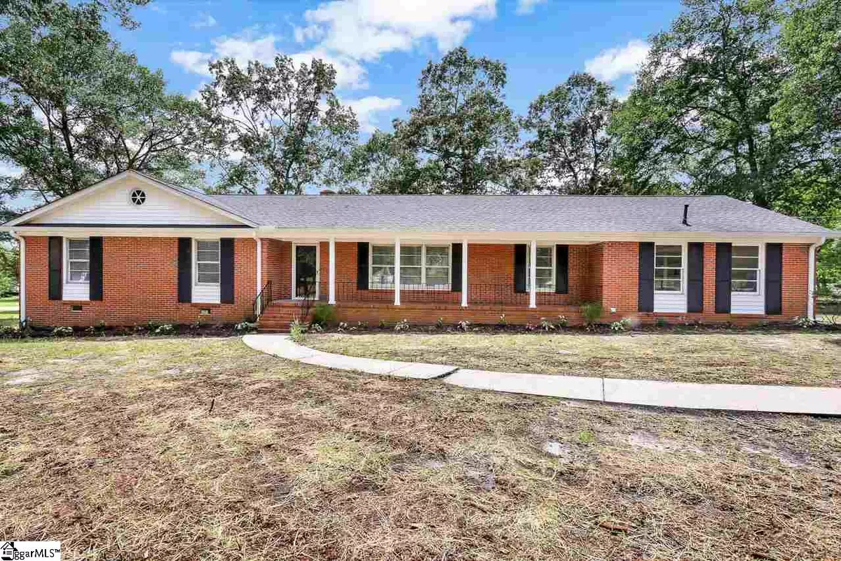 Taylors, SC 29687,1 Dellrose Circle