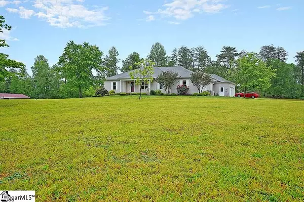 6 Lake Farm Court, Travelers Rest, SC 29690