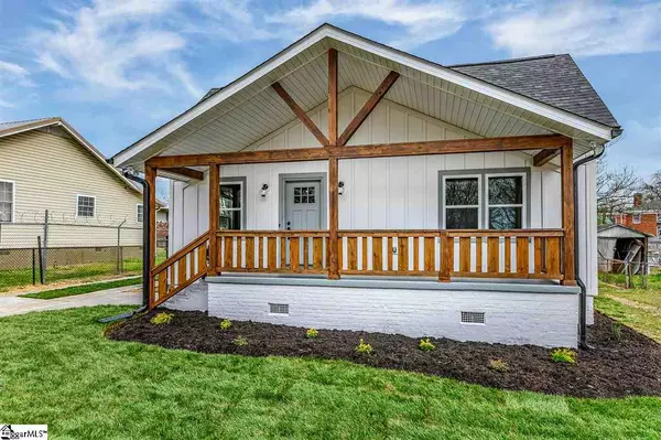 14 Draper Street, Greenville, SC 29611