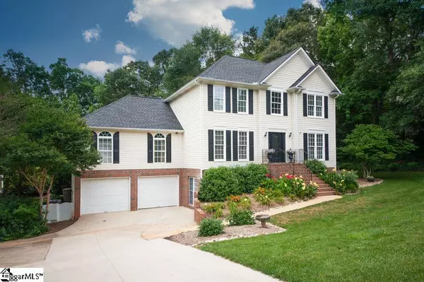 Fountain Inn, SC 26944,204 Farmwood Drive