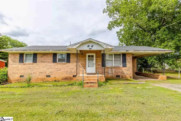 1613 Railroad Street, Wellford, SC 29385