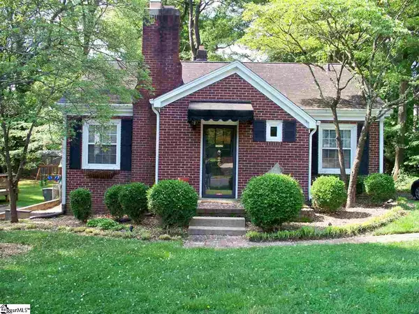 26 E Mountainview Avenue, Greenville, SC 29609