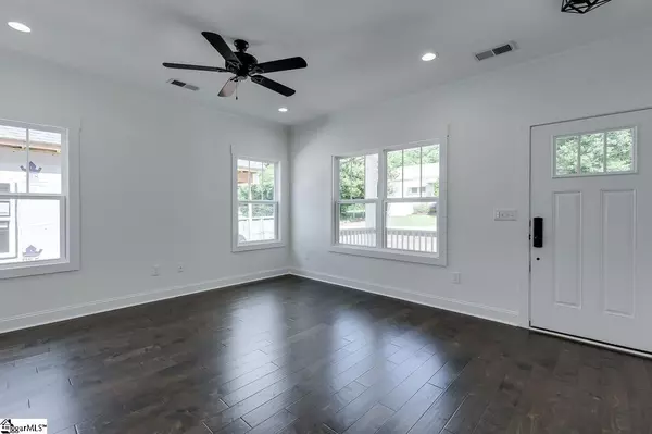 Greenville, SC 29609,101 Burgess Avenue