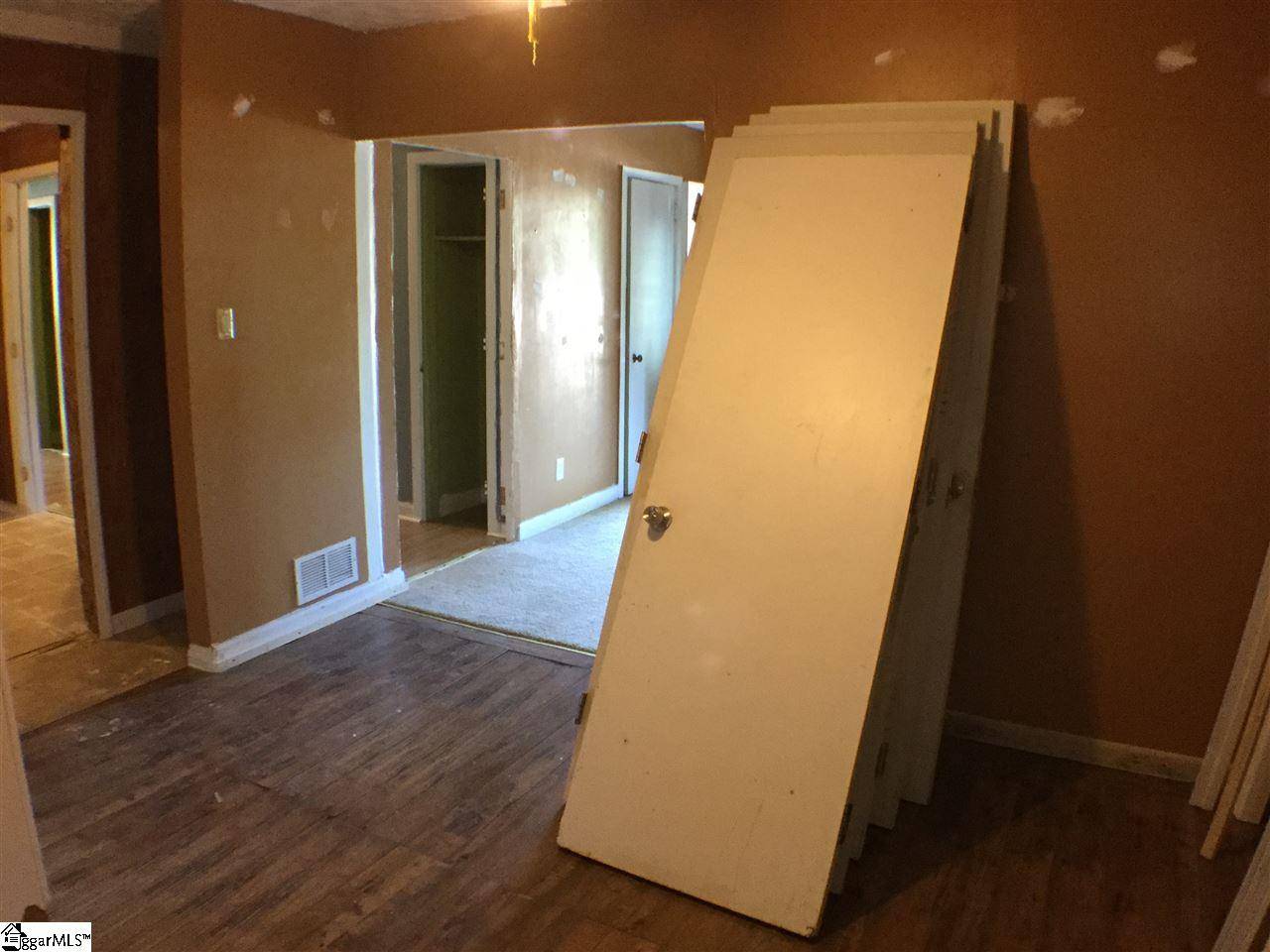 Spartanburg, SC 29306,416 Crescent Avenue