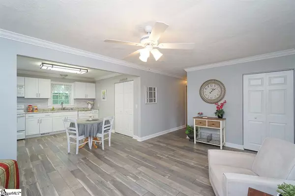 Fountain Inn, SC 29644,15 Queens Street