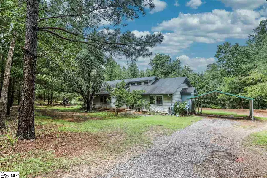 18875 Asheville Highway, Campobello, SC 29322