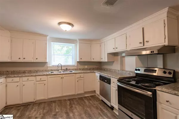 Fountain Inn, SC 29644,106 WEATHERS Drive