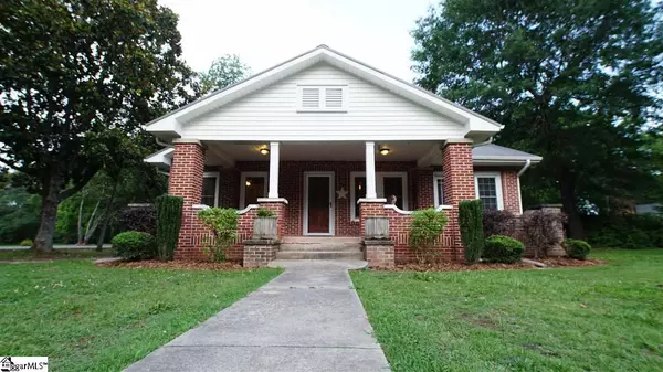 Due West, SC 29639,9 Haynes Street