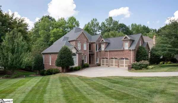 1 Knightsbridge Drive, Simpsonville, SC 29681