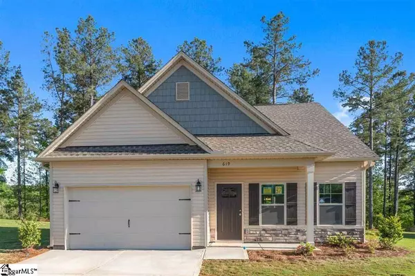 619 Autumn Breeze Walk, Inman, SC 29349