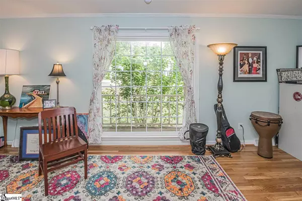Greenville, SC 29615,4 Caroleton Way