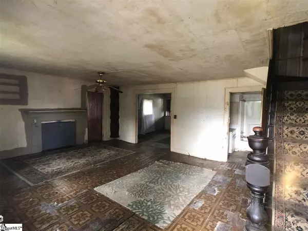 Greer, SC 29651,521 PELHAM Street