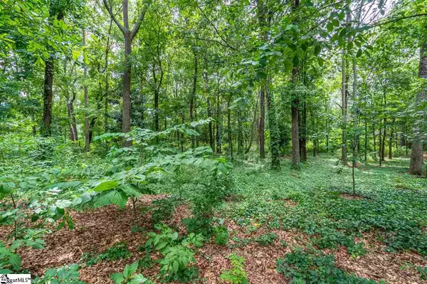 Greenville, SC 29615,1 Pilgrims Point Road