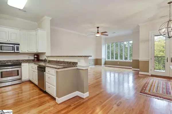 Greenville, SC 29601,1209 E Washington Street