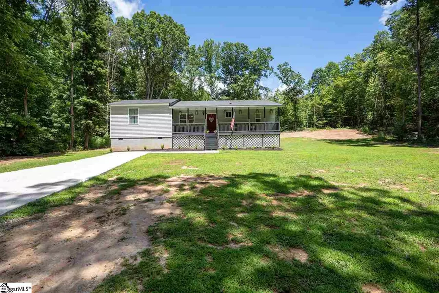 275 John High Road, Campobello, SC 29322