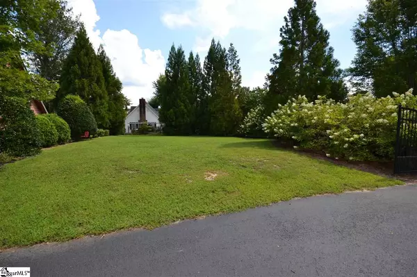 100 Stillcountry Circle, Travelers Rest, SC 29690