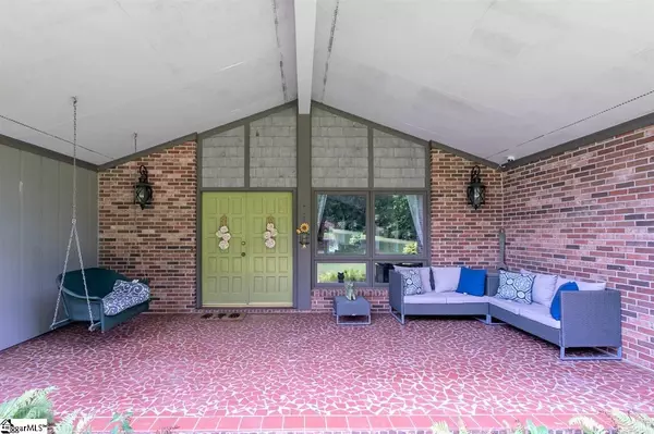 Easley, SC 29642,110 Wellington Road