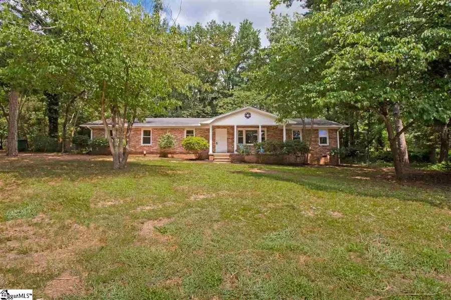 13 Sunset Court, Williamston, SC 29697