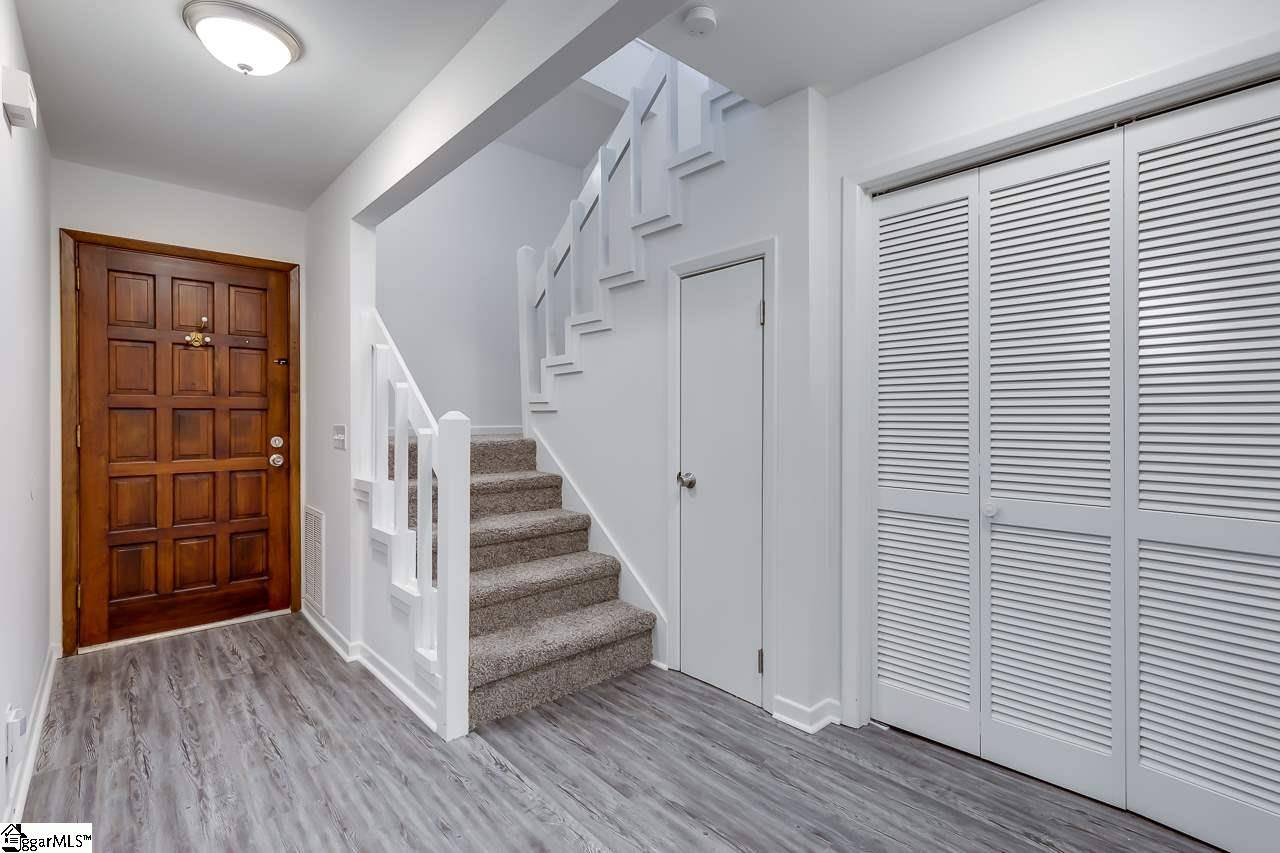 Greenville, SC 29609,5 Creekside Way