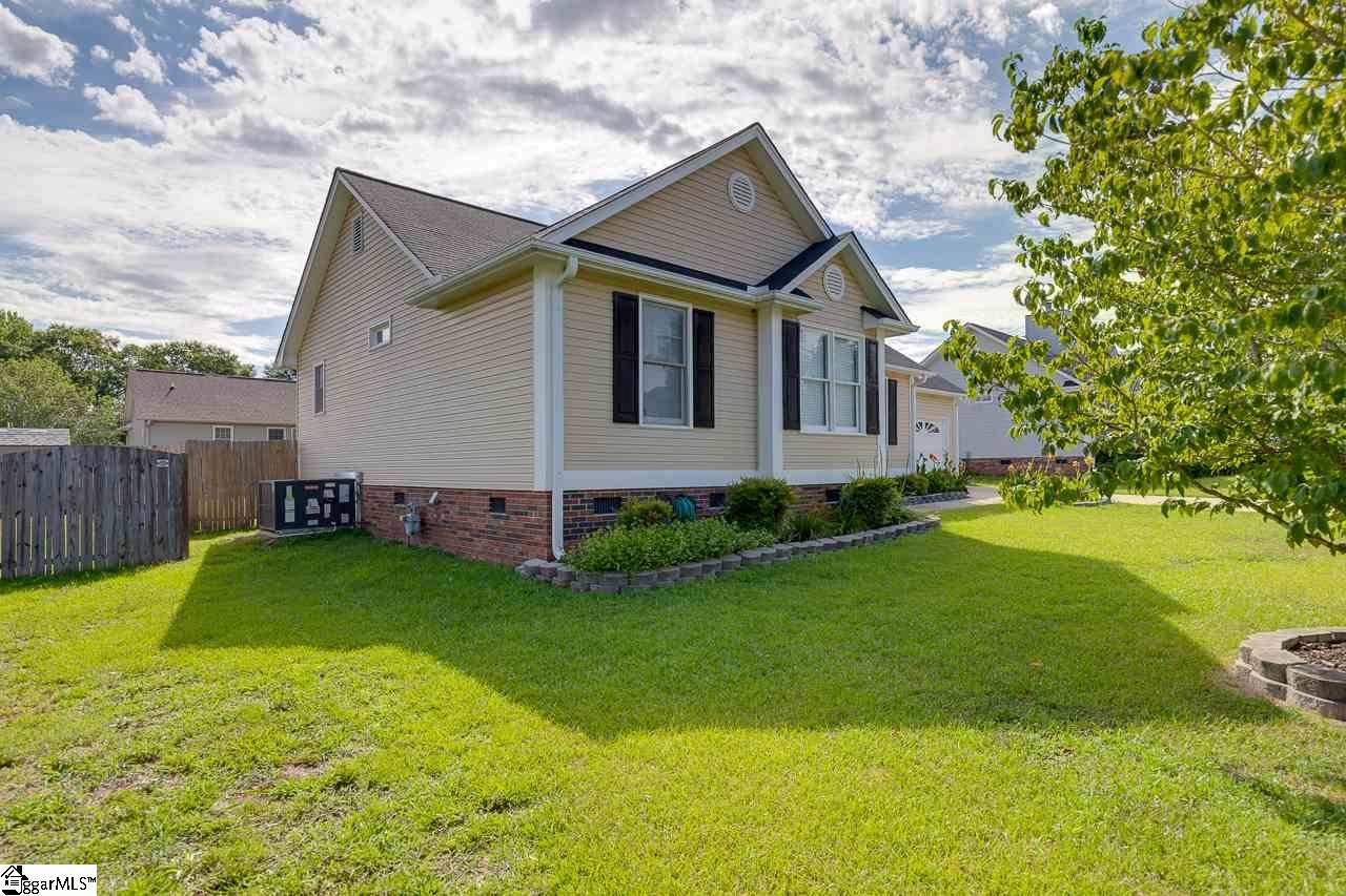 Fountain Inn, SC 29644,22 Fortson Way