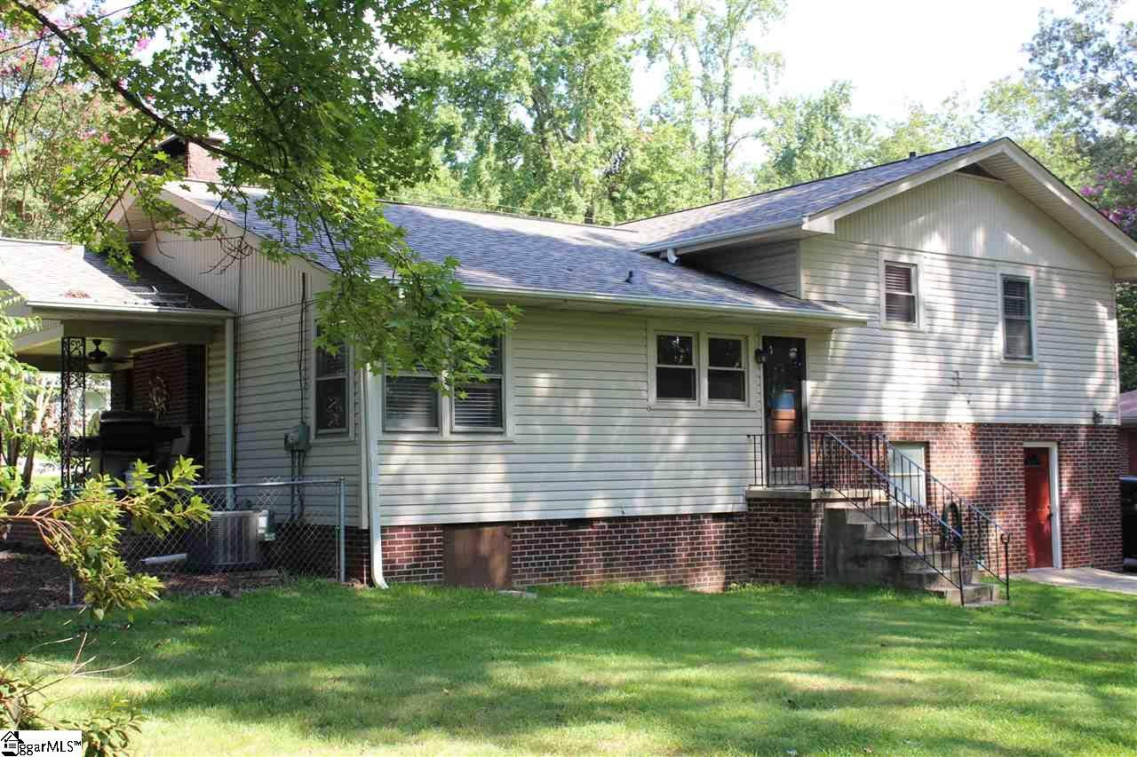 Greenville, SC 29615,15 Yorkshire Drive