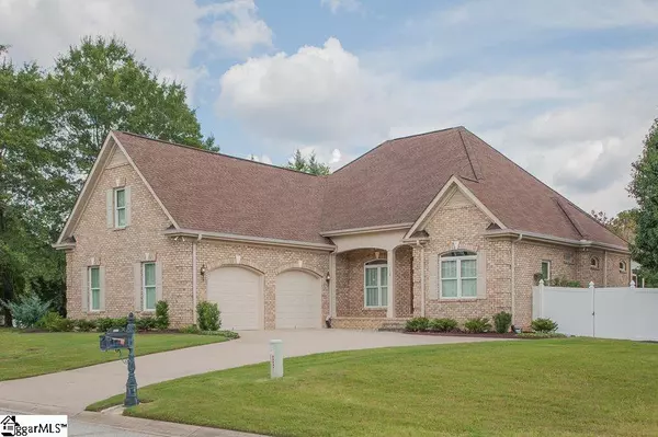 113 Banbury Circle, Simpsonville, SC 29681