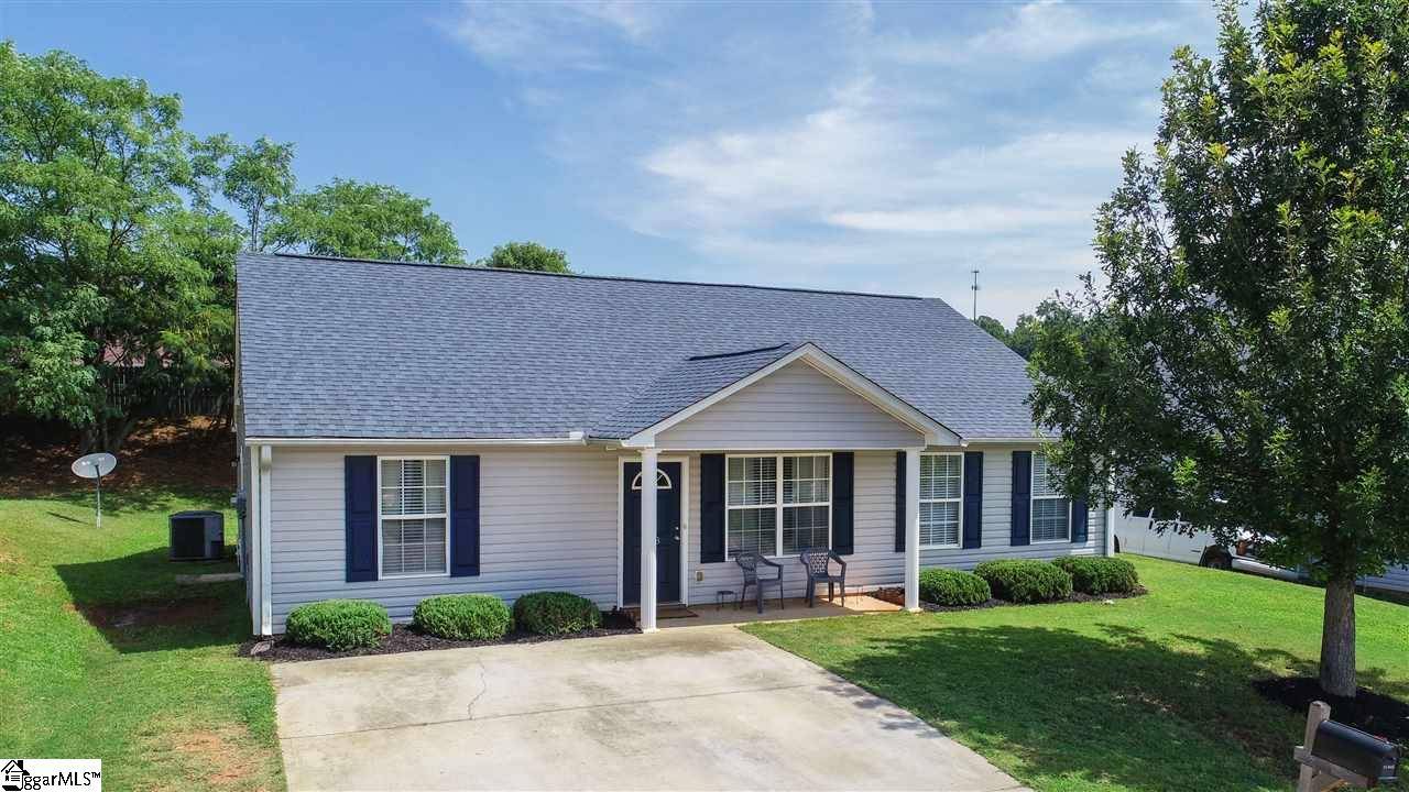 558 DUNCAN STATION Drive, Duncan, SC 29334