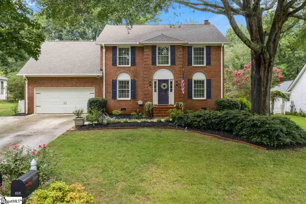 Greer, SC 29650,213 W Silverleaf Street