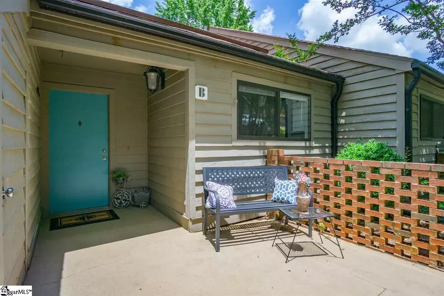 4136 Charlotte Highway, Clover, SC 29710
