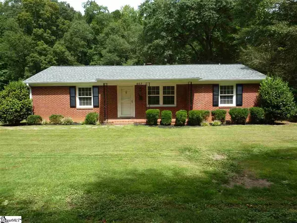 807 Magness Drive, Spartanburg, SC 29322-8032