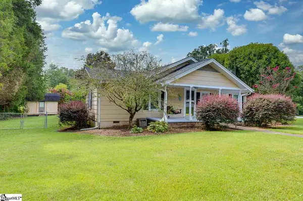 300 E 3rd Avenue, Easley, SC 29640