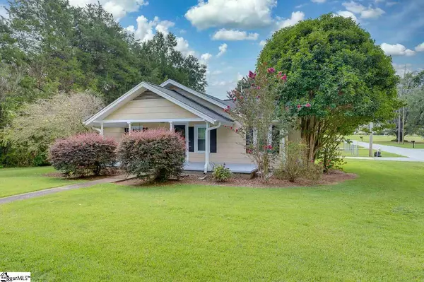 Easley, SC 29640,300 E 3rd Avenue