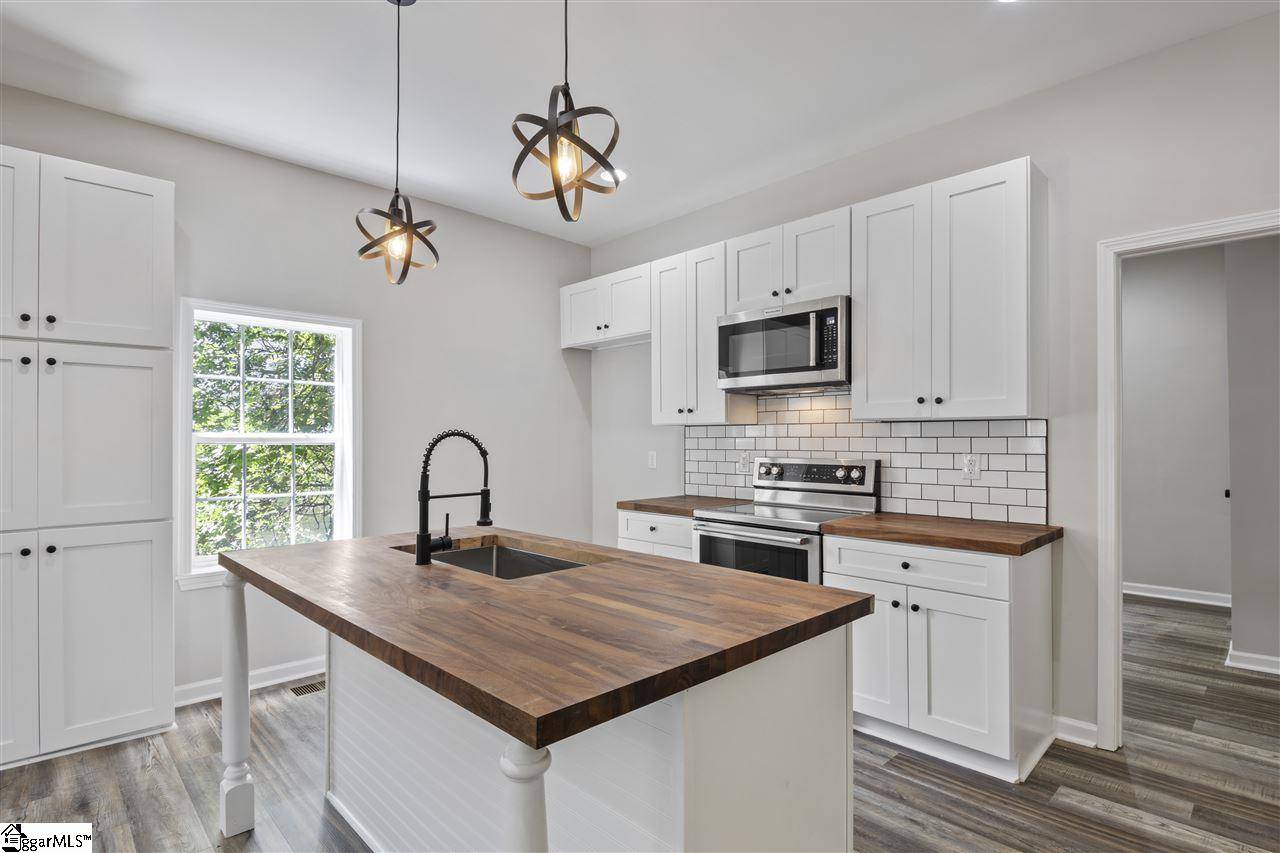 Fountain Inn, SC 29644,114 Shaw Street