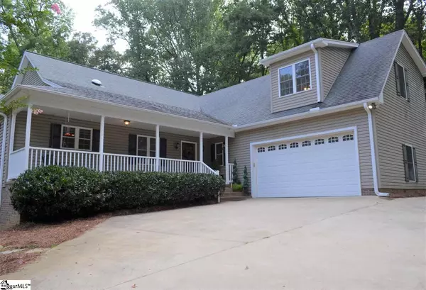 100 Merritt View Terrace, Greenville, SC 29606-413