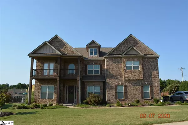 223 Pleasant Isle Lane, Simpsonville, SC 29681