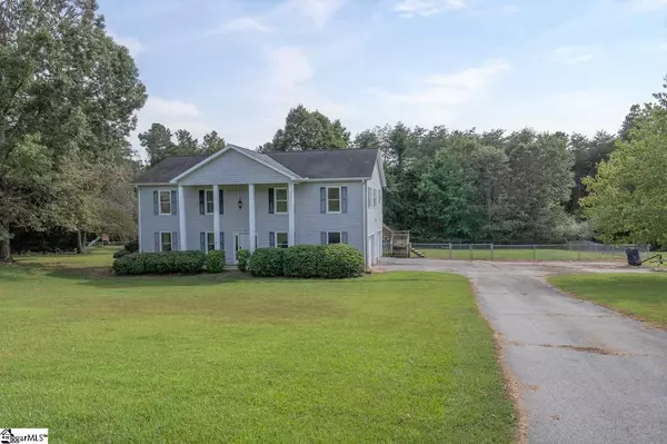 142 Grace Lane, Liberty, SC 29657-9700