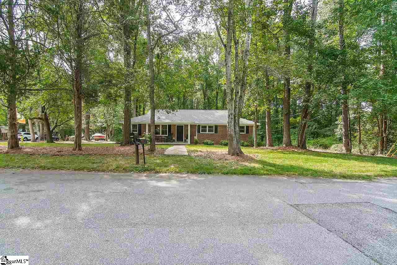 Taylors, SC 29687,522 Creighton Drive