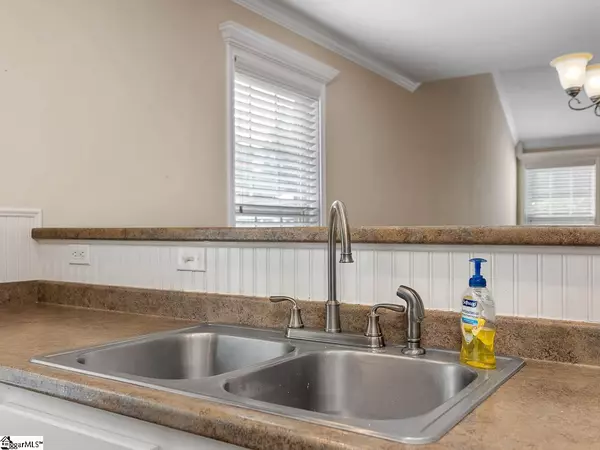 Moore, SC 29369,126 Middleton Park Lane