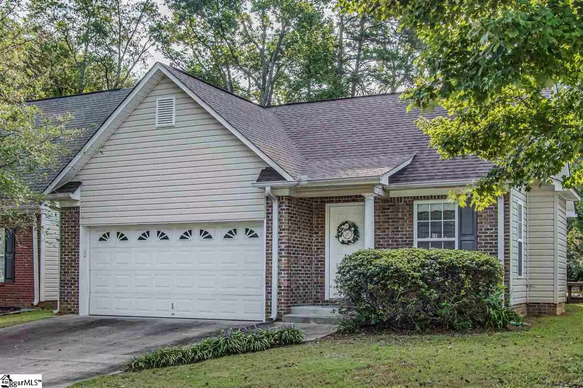 Moore, SC 29369,810 N GRAY BEAVER Court