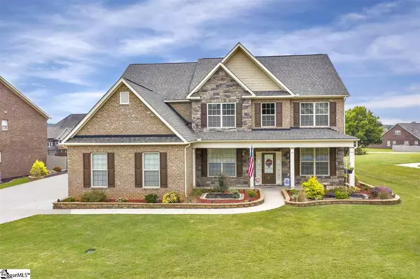 6 Kettering Court, Easley, SC 29642