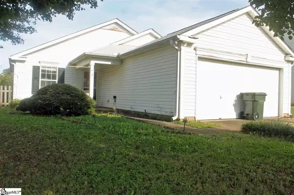 7 Seven Pines Court, Greer, SC 29651