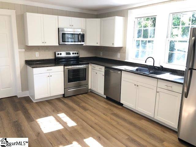 Easley, SC 29640,108 Buddin Street