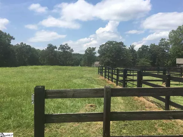 Campobello, SC 29322,289 & 297 Stable Gate Drive