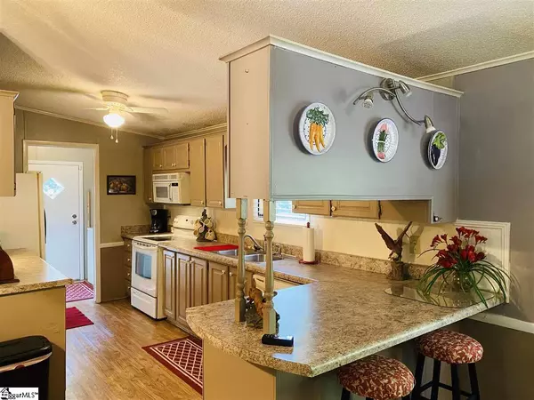 Fountain Inn, SC 29644,35 Lakeview Road