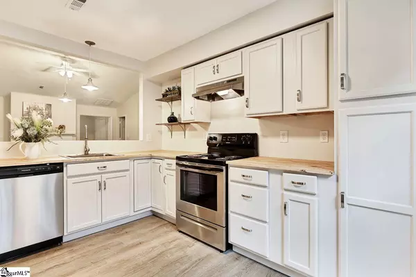 Simpsonville, SC 29681,411 Weaver Lane