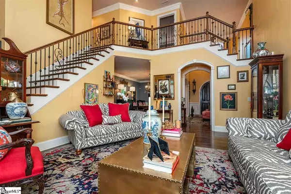 Laurens, SC 29360,204 Country Club Drive
