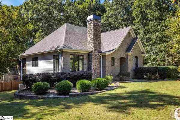 Piedmont, SC 29673,6 Honey Locust Lane