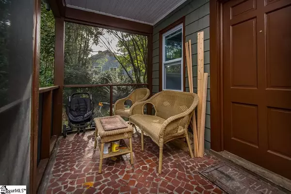 Spartanburg, SC 29301,110 White Oak Road